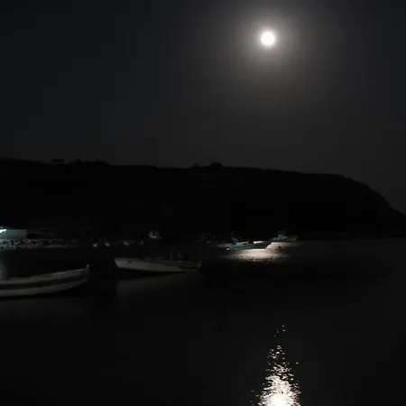 Appartamento Castle View Haraki